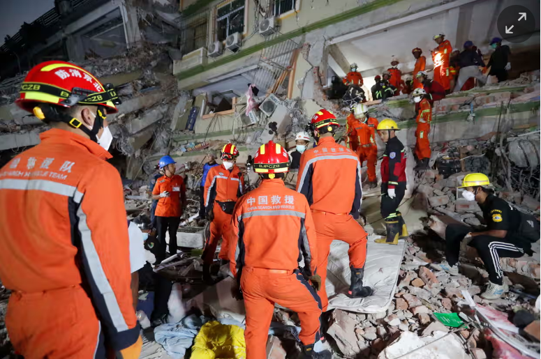 3CEA024A-0A0D-45a3-A12D-6B23747C33BD